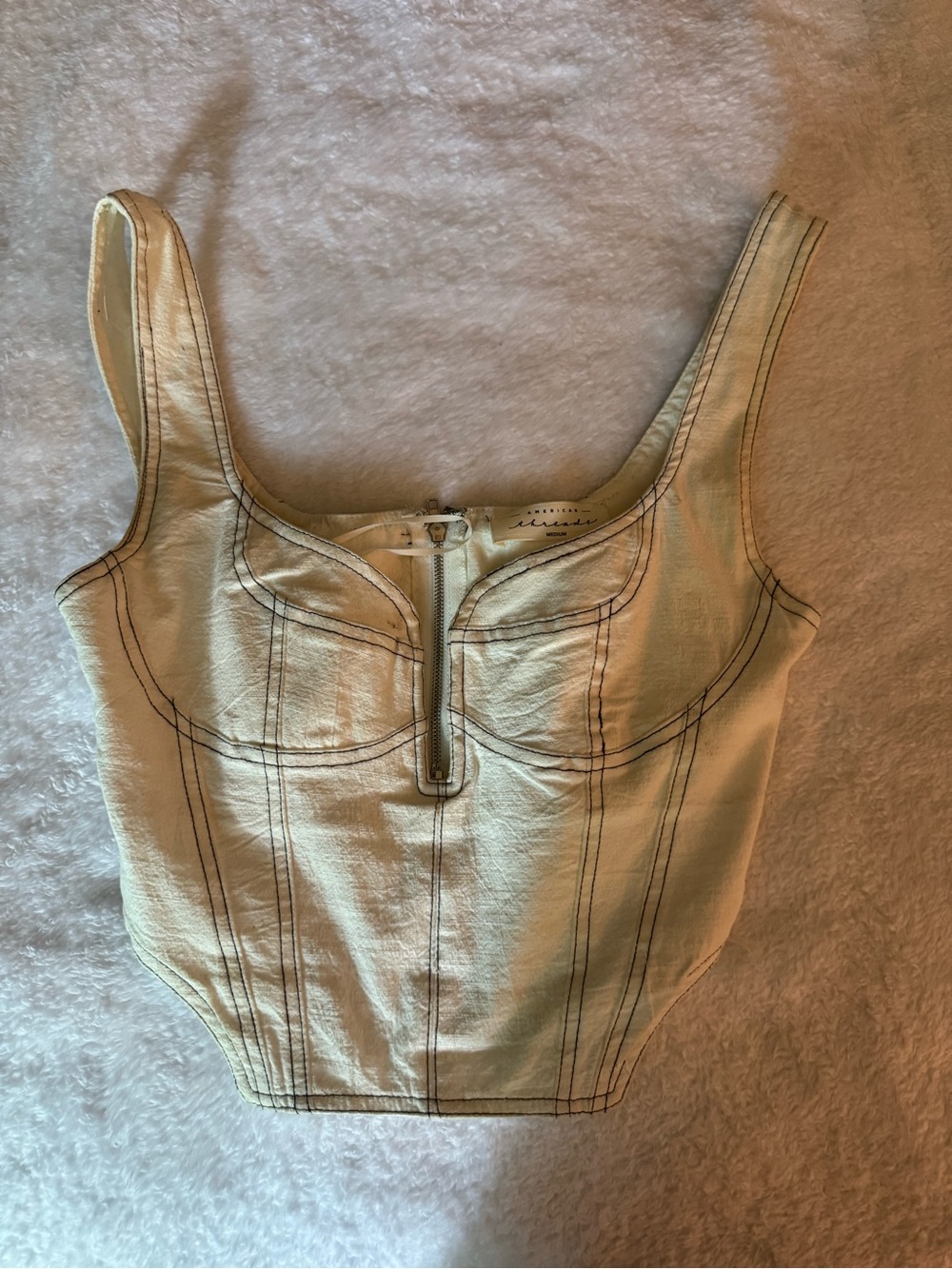 American Threads Going Out Top Women’s